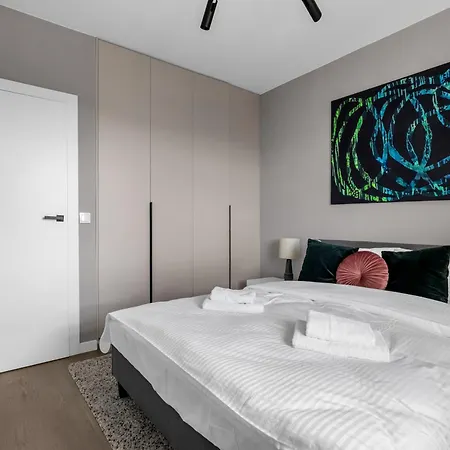 Apartment National Stadium Riverside By Bookinghost *